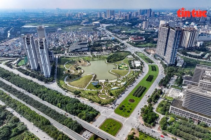 Thị trường bất động sản Việt Nam: Tăng trưởng mạnh mẽ nhưng cần cải cách thể chế