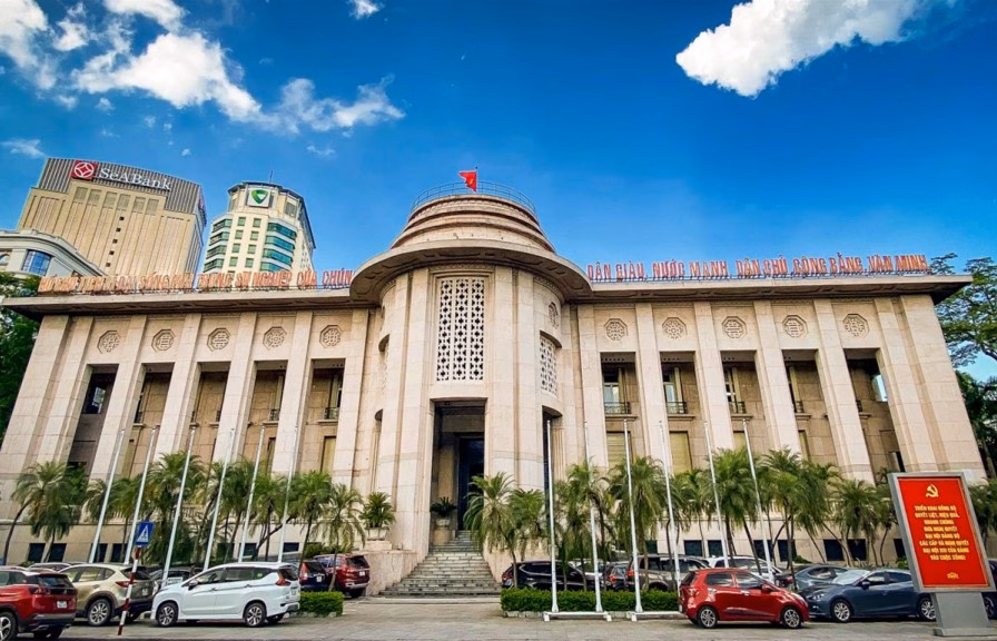 Tín dụng tăng 9,9% trong 6 tháng, tiền tệ và vốn tăng trưởng mạnh Bảo đảm thực hiện nhiệm vụ trong lĩnh vực tài chính, ngân hàng thông suốt, hiệu quả, không bị gián đoạn