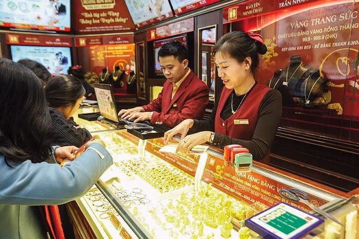 Đề xuất xóa độc quyền vàng miếng, nhập khẩu vàng nguyên liệu