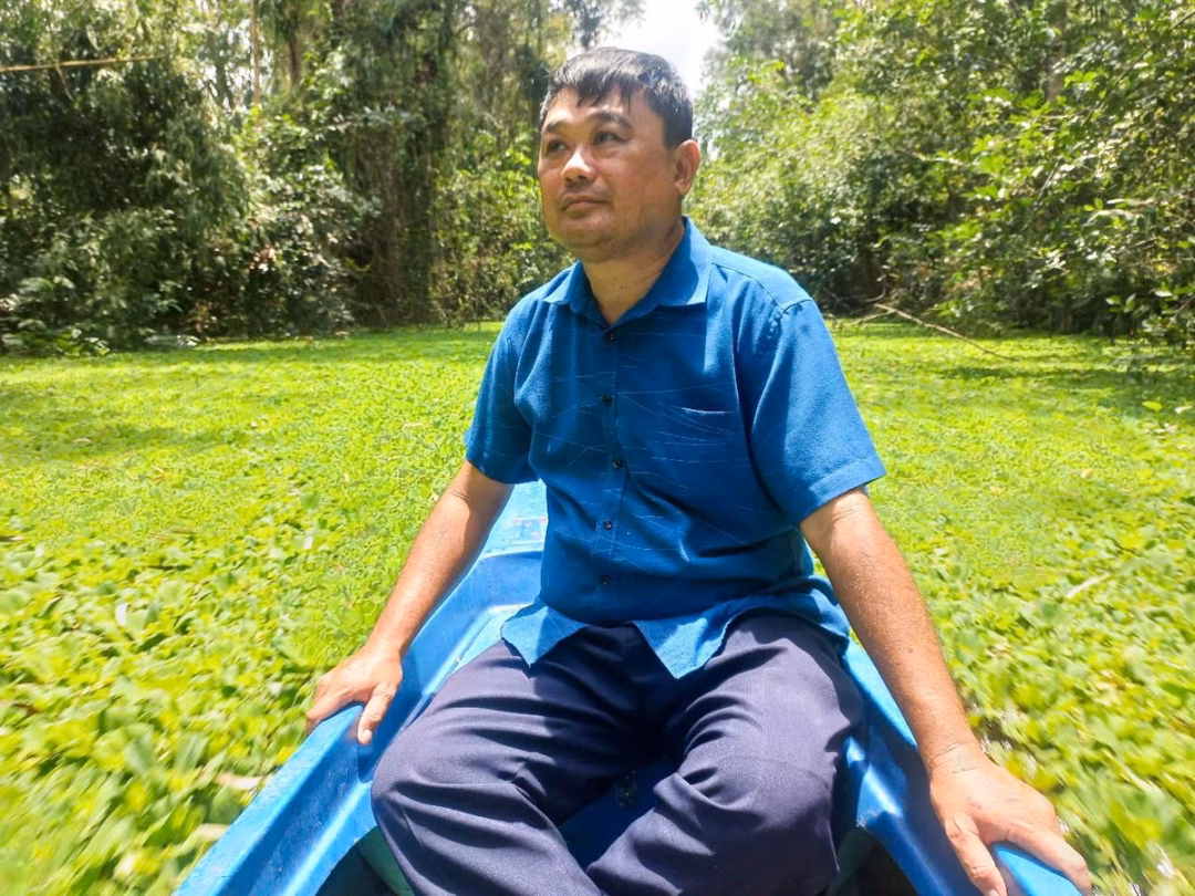 Khu du lịch sinh thái Mùa Xuân ở Cần Thơ – điểm đến bảo tồn thiên nhiên Ông Nguyễn Văn Hiền, Giám đốc Công ty Cổ phần Nông nghiệp Mùa Xuân kiểm tra các điểm trong khu du lịch. Ảnh: Văn Vũ.