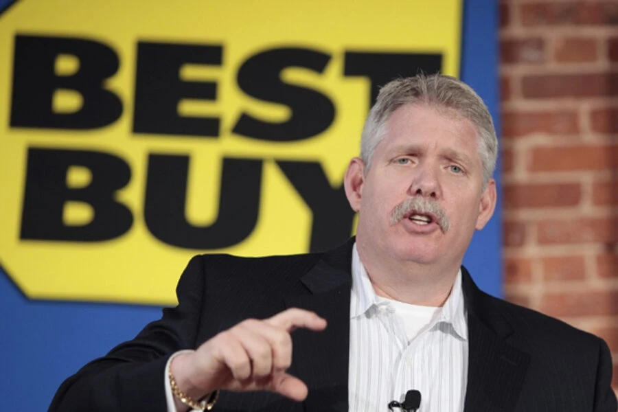 Brian Dunn, cựu CEO hãng bán lẻ Best Buy. Ảnh: Csmonitor.