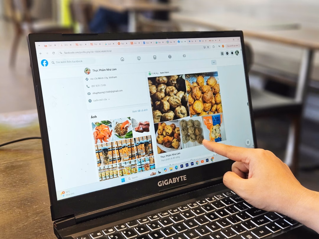 Thương mại điện tử thắt chặt kiểm soát, thực phẩm ‘nhà làm’ đổ xô về mạng xã hội