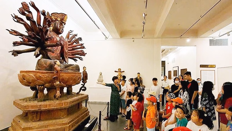 Văn hóa, văn học nghệ thuật: Thách thức, cơ hội và đổi mới