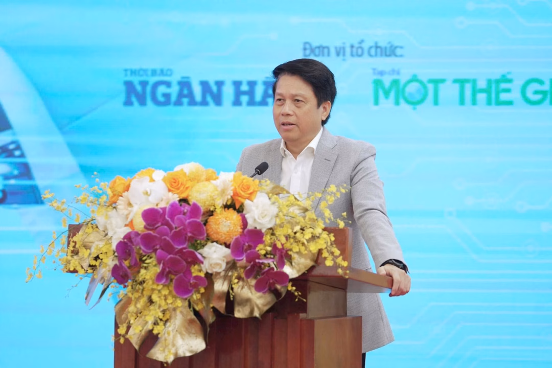 AI và Blockchain sẽ thay đổi lớn ngành ngân hàng: 85 triệu việc làm mất đi, 97 triệu việc mới xuất hiện? Ông Phan Đức Trung, Chủ tịch Hiệp hội Blockchain Việt Nam