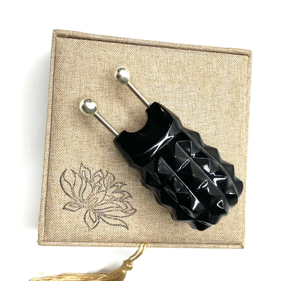 Làm thế nào để sử dụng dụng cụ diện chẩn khai thông hiệu quả mà không gây hại cho da?