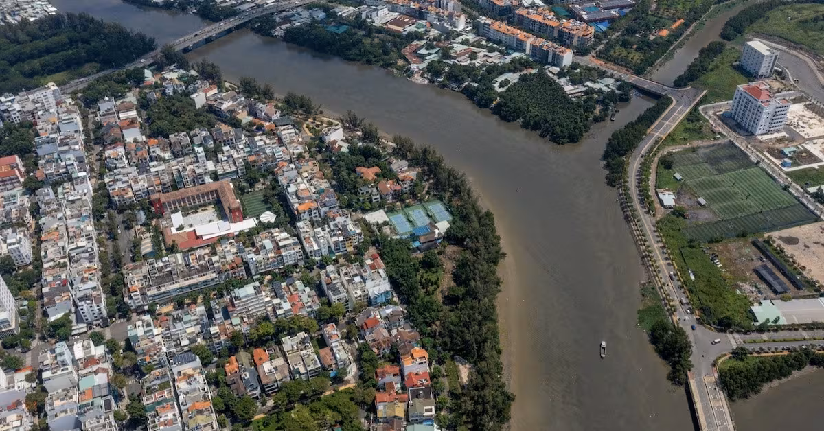 Nhà phố Trung Sơn: Giá chỉ một nửa trung tâm TP.HCM – Cơ hội đầu tư