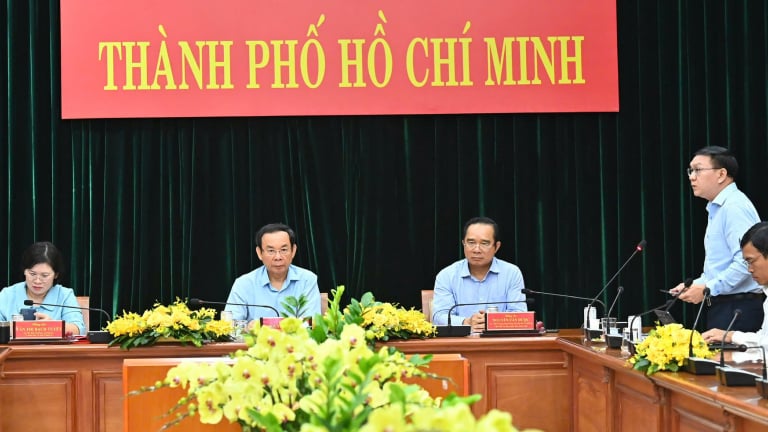 Quế Ngọc Hải rời B.Bình Dương để gia nhập HAGL vì bầu Đức? Bí thư TP.HCM Nguyễn Văn Nên: 'Vận hành chính quyền 2 cấp với tâm thế mới, phục vụ nhân dân tốt nhất'