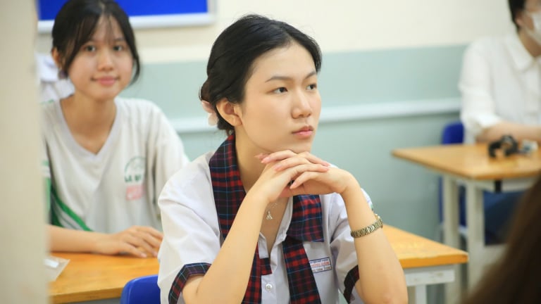 Quế Ngọc Hải rời B.Bình Dương để gia nhập HAGL vì bầu Đức? TP.HCM chuẩn bị cho Kỳ thi Tốt nghiệp THPT 2025 với gần 100.000 thí sinh như thế nào?