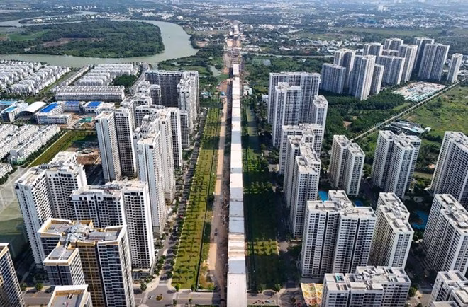 Vành đai 3 TPHCM đi trên cao đoạn qua TP Thủ Đức cũ. Ảnh: Minh Quân