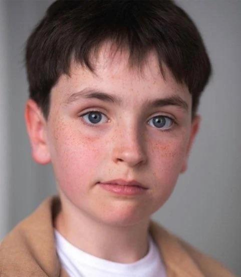 Dominic được đánh giá là hội tụ đầy đủ yếu tố để hóa thân thành Harry Potter