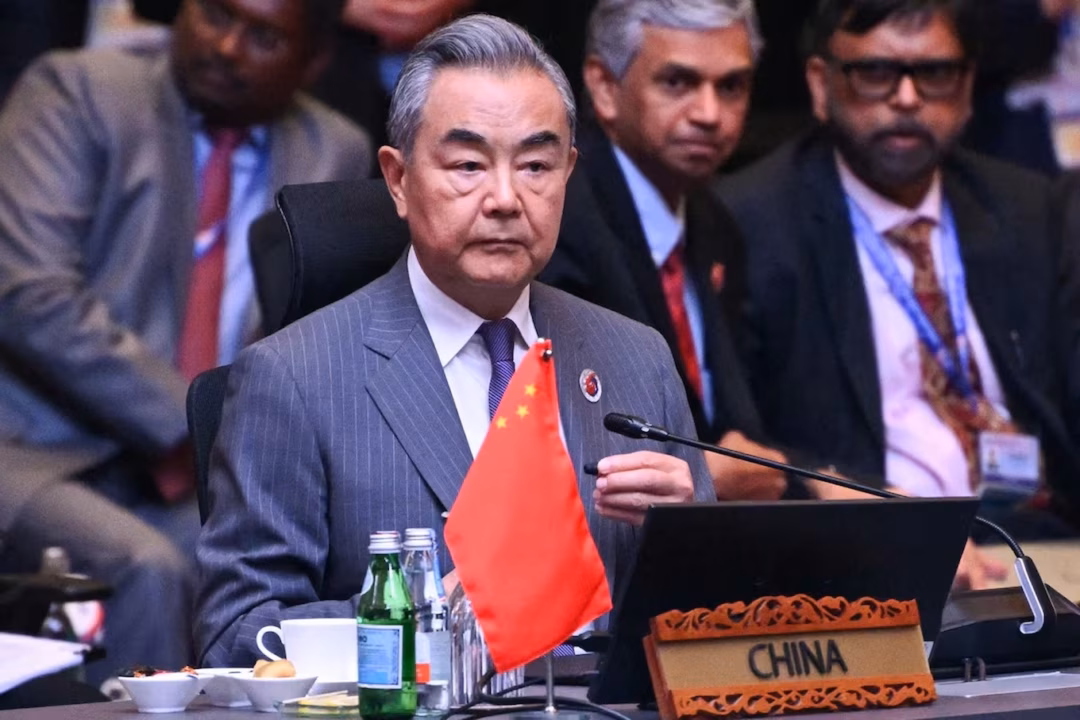 Ngoại trưởng Trung Quốc Vương Nghị (Ảnh: Reuters)