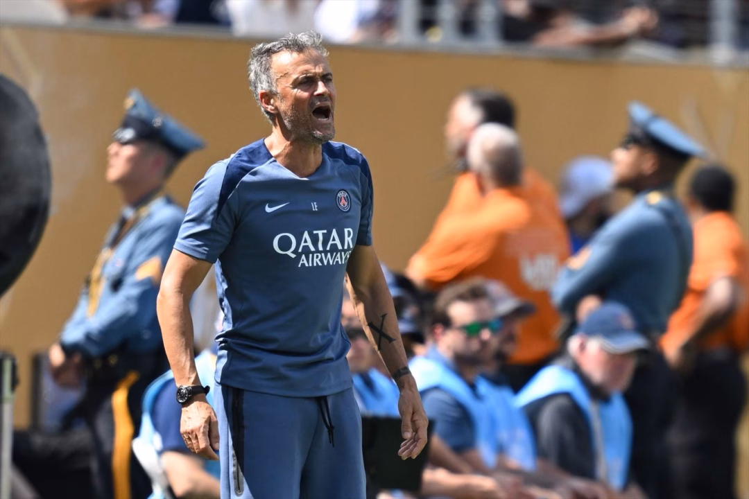 Luis Enrique biến các trận đấu của PSG thành những màn trình diễn nghệ thuật