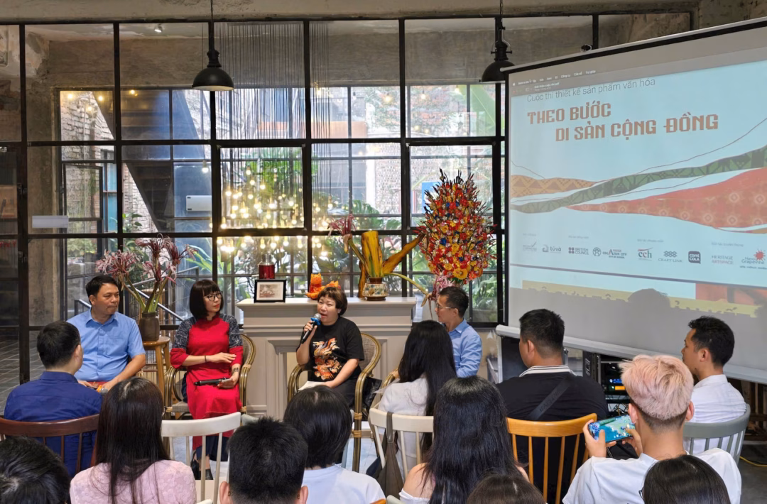 Hà Nội tích cực ứng phó bão số 3, tính cách khắc phục ‘cơn sốt’ giá cát và phát triển công trình ngầm Diễn đàn “Chuyện cũ kể mới” chia sẻ về cách làm sản phẩm văn hóa trên chất liệu di sản. Ảnh: Ngọc Ánh