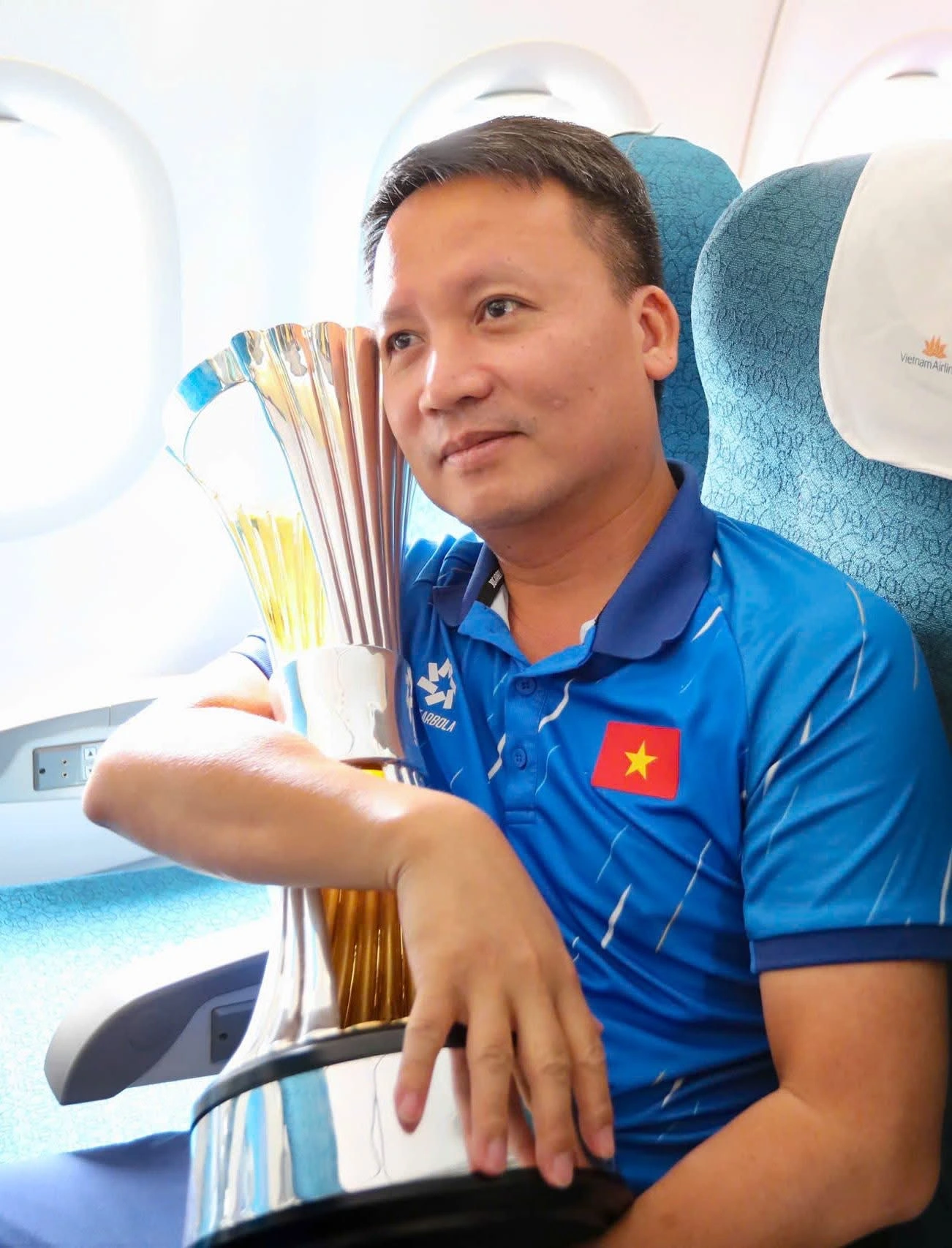 U.23 Việt Nam về nước sau khi vô địch giải Đông Nam Á Cán bộ truyền thông của đội U.23 Việt Nam Nhật Đoàn