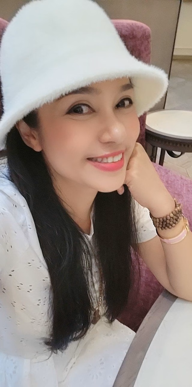 Bật mí bí quyết duy trì vẻ ngoài tươi trẻ của chị đại chủ sở hữu danh xách hãng mỹ nhân Tân Sao Việt Để có được vẻ ngoài tươi trẻ như vậy, Việt Trinh đã có bí quyết riêng cho mình. Chị chú trọng nhiều hơn về vấn đề sức khỏe, dinh dưỡng.