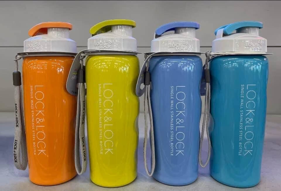 Làm thế nào để chọn bình nước thể thao phù hợp cho thói quen tập luyện của bạn?