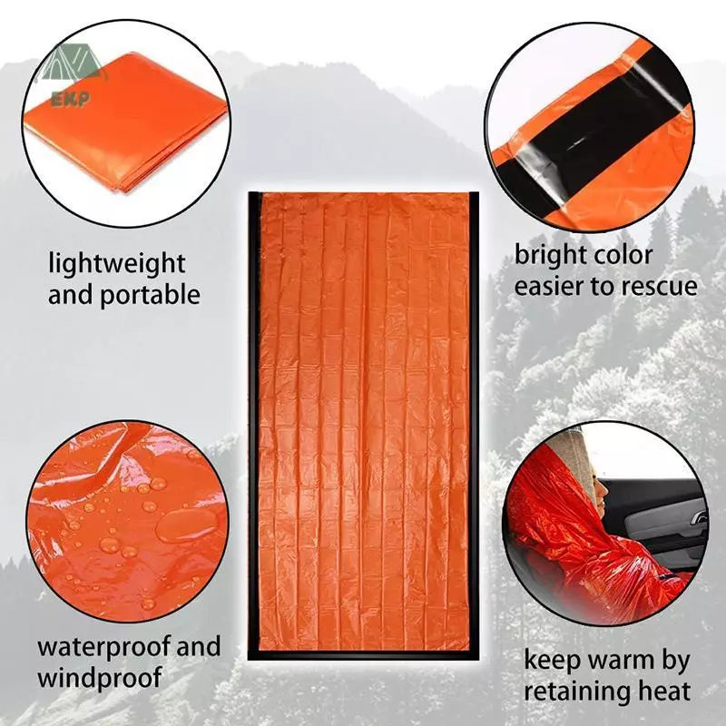 Tôi đã dùng túi ngủ chống nước để vượt qua đêm lạnh ướt trong rừng và đây là những gì tôi học được