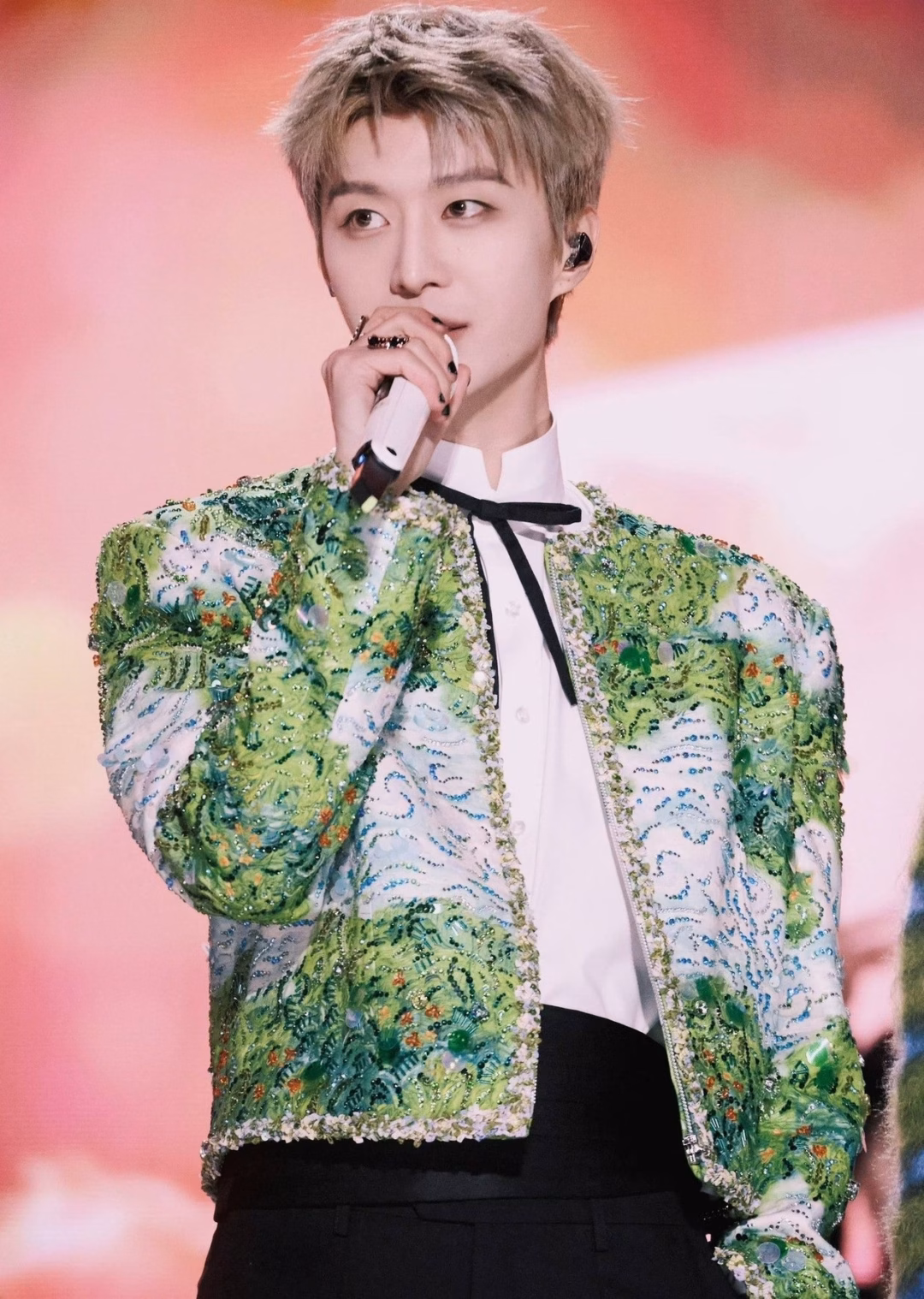 Phạm Thừa Thừa phủ nhận mối quan hệ với Tư Hiểu Địch