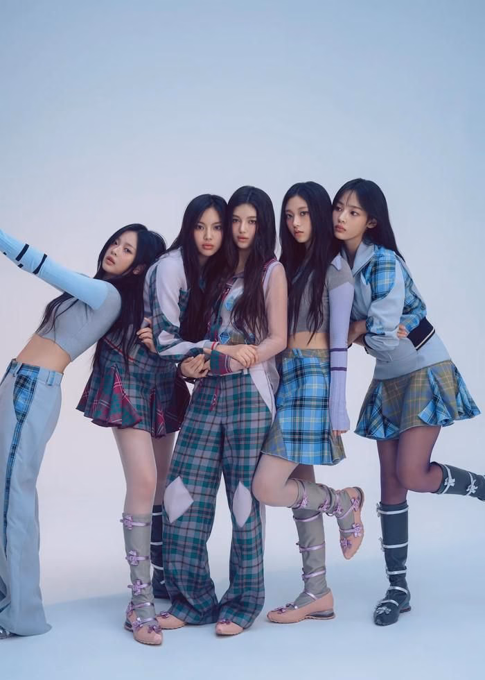 Fan reaction sau khi Danielle rời