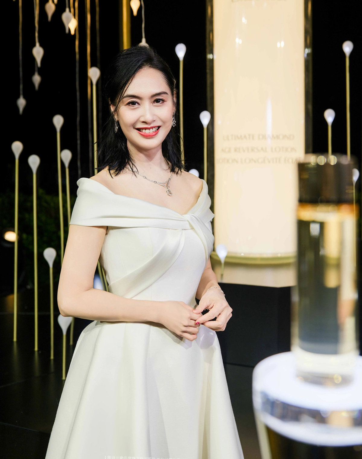 Những năm gần đây cô đều đặn đóng phim điện ảnh, truyền hình, diễn kịch sân khấu. Chu Nhân quảng cáo cho nhiều thương hiệu mỹ phẩm, quần áo.