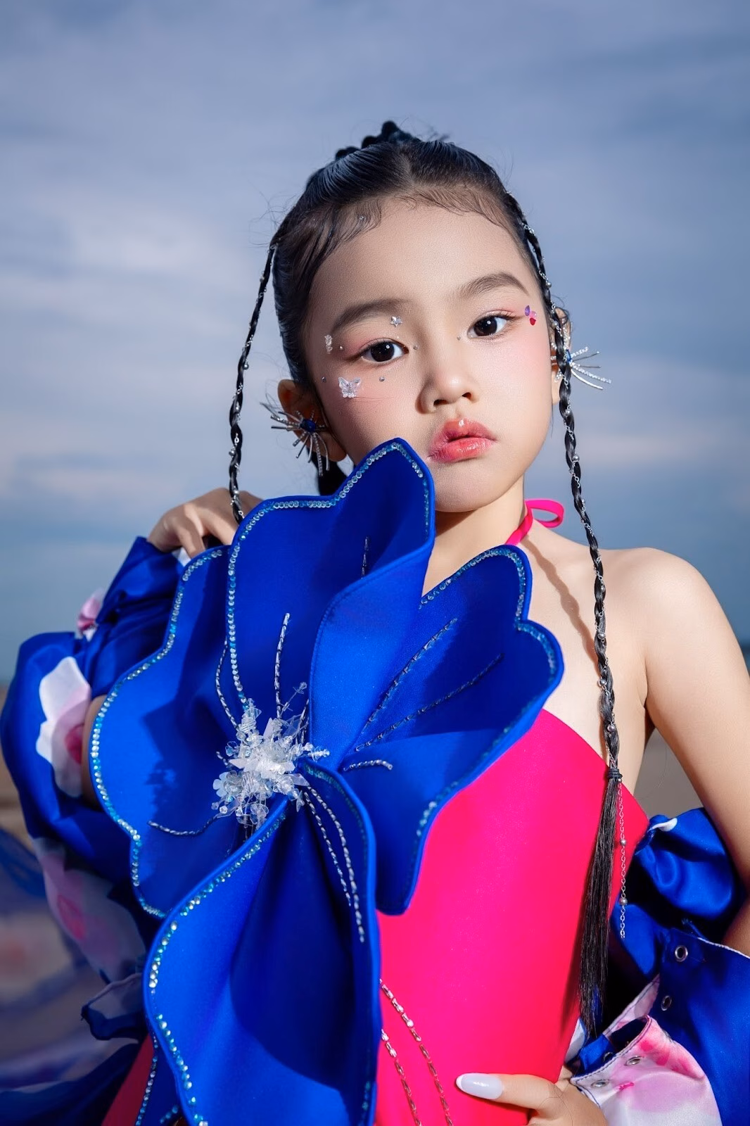 Hanna Ngọc Anh rạng rỡ trong BST “Floral Drift” tại NovaWorld Fashion Fest 2025 Hanna Ngọc Anh sánh bước cùng Alice Hà Anh tại NovaWorld Fashion Fest 2025