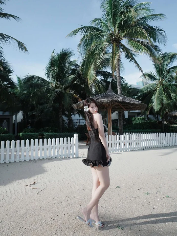 Hoa hậu Thiên Ân xuất sắc đổi mới bản thân sau 1 năm đăng quang