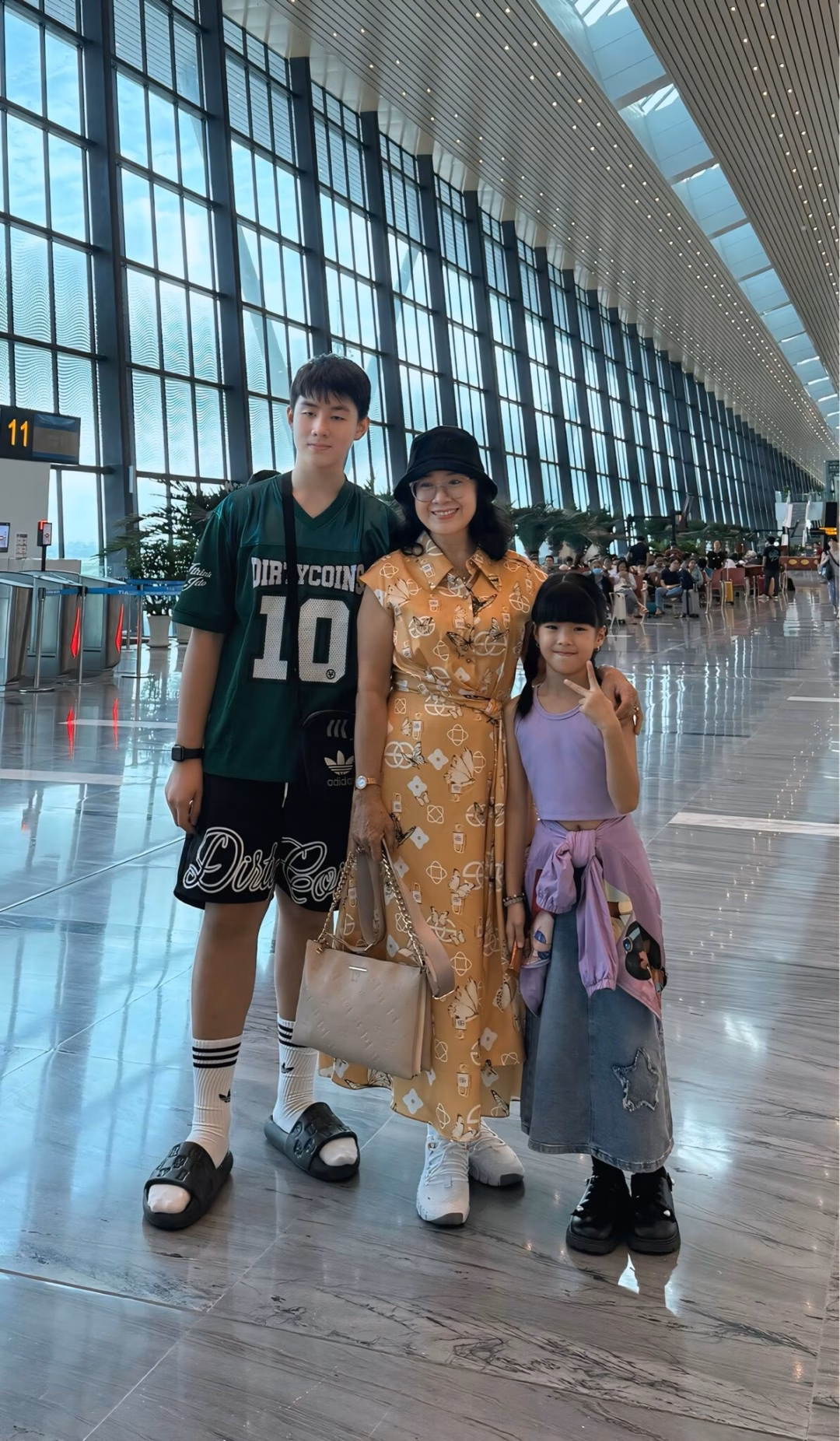Lê Phương tiết lộ con trai cao gần 1,8m, học giỏi Con trai Lê Phương cao gần 1,8m, vẻ ngoài điển trai tựa nam thần- Ảnh 2.