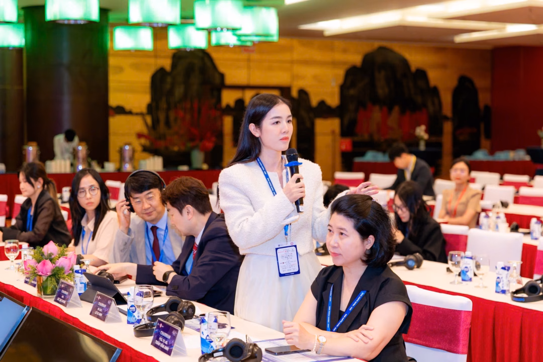 Tiêm chất làm đầy – Giải pháp trẻ hóa đa tầng cho vẻ ngoài tươi trẻ Tiêm chất làm đầy - 'phép màu' trong trẻ hóa đa tầng- Ảnh 4.