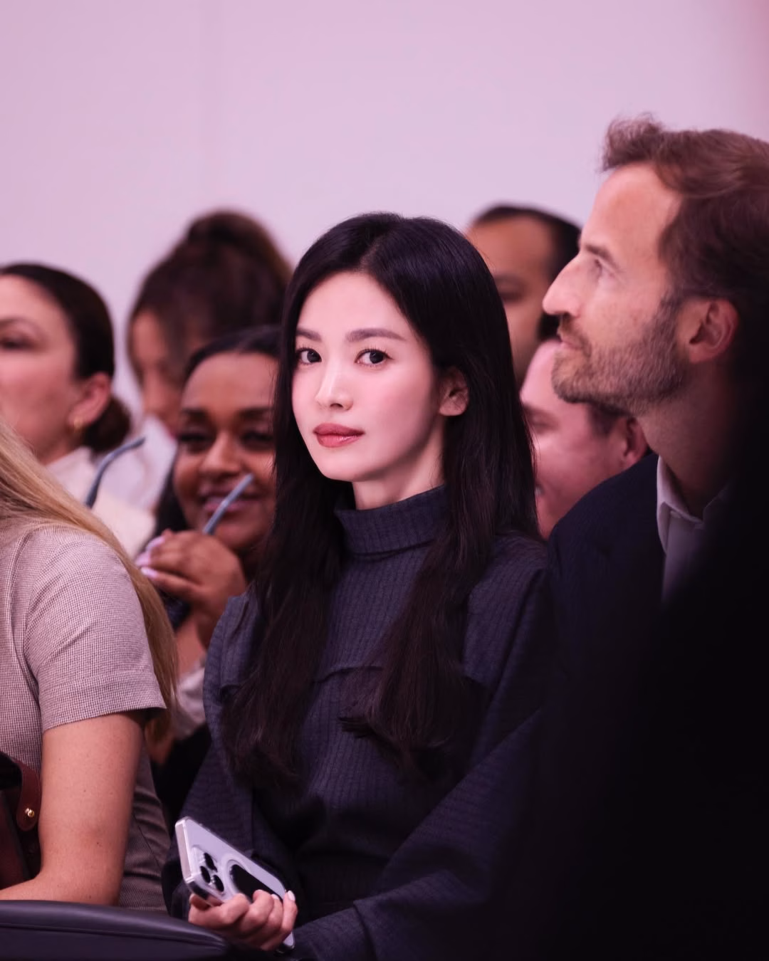 Idol Gen Z được ví như Song Hye Kyo vì quá đẹp Mỹ nhân này là ai mà giống Song Hye Kyo đến vậy?- Ảnh 11.