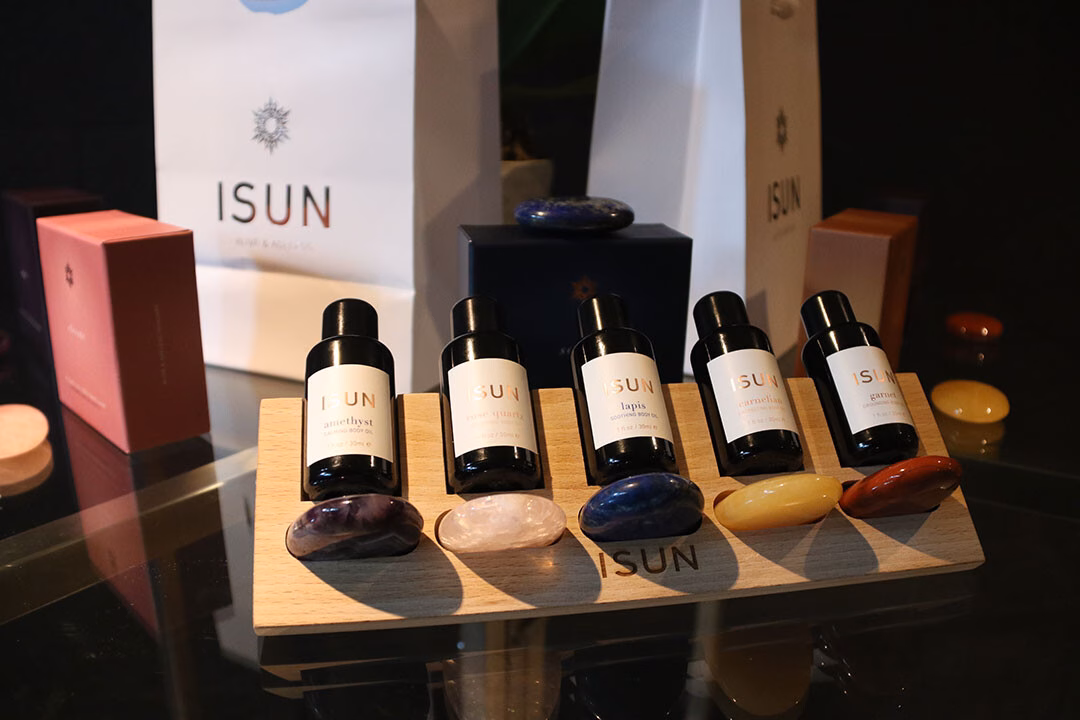 Khách sạn Conrad Spa Manila tích hợp liệu pháp chăm sóc da organic vào điều trị