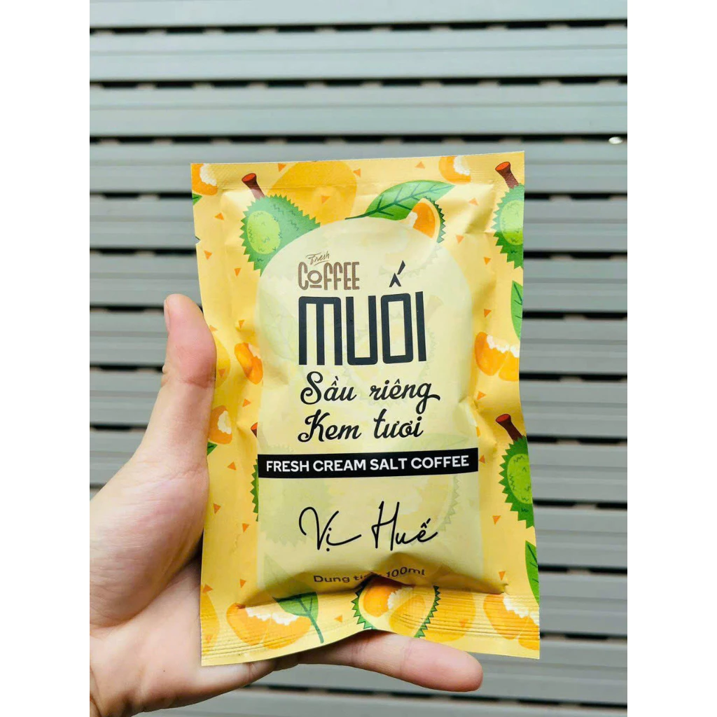 Cách pha cà phê kem muối vị sầu riêng chuẩn Huế không phải ai cũng biết