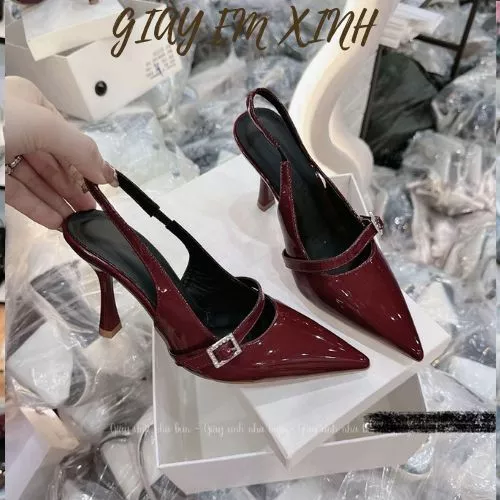 Mua giày cao gót mũi nhọn như thế nào để không bị đau chân và vẫn thời trang?