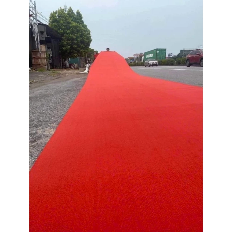 Tôi đã từng lãng phí tiền mua thảm trải sự kiện vì một lý do không ai ngờ tới