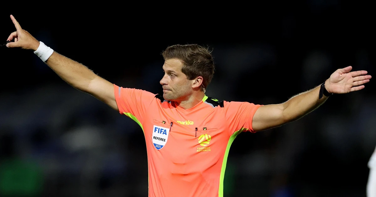 Alexander George King dẫn trận U23 Việt Nam vs Saudi Arabia – Trọng tài 33 tuổi từ 13 tuổi