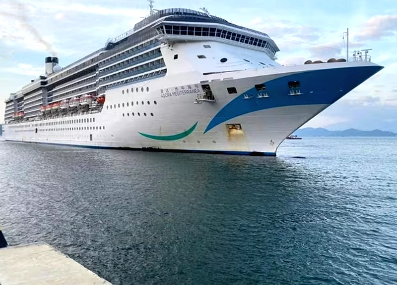 Hơn 2.200 du khách quốc tế đặt chân tới Khánh Hòa cùng tàu Andora Mediterranea