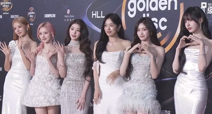 MONSTA X in white suits at GDA 2026