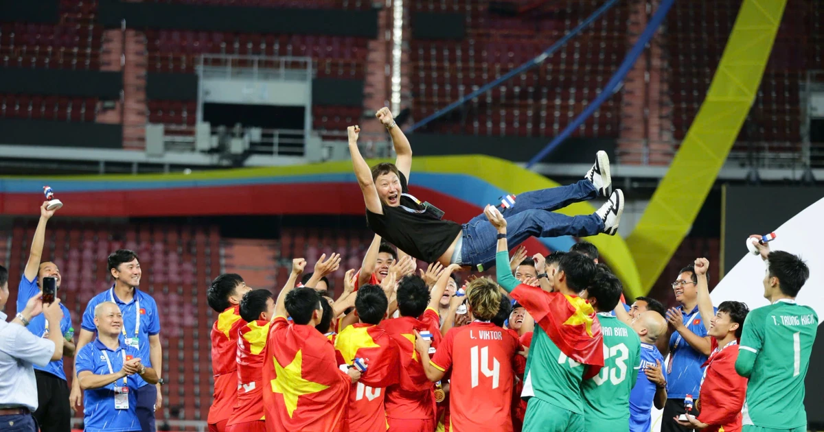 Naewna (Thái Lan) ca ngợi U23 Việt Nam, so sánh với U23 Thái Lan