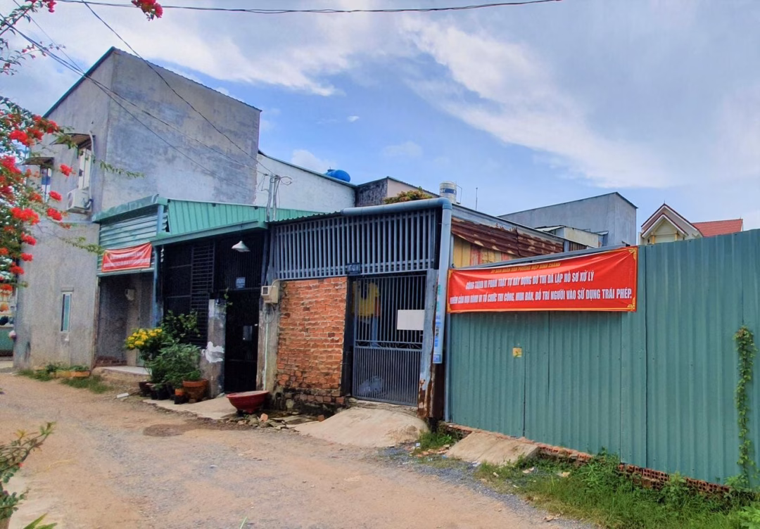 TP HCM: Cấp xã sẽ chịu trách nhiệm quản lý trật tự xây dựng Sở Xây dựng đề xuất UBND thành phố giao UBND cấp xã chịu trách nhiệm toàn diện trước pháp luật và UBND thành phố về tình hình quản lý TTXD trên địa bàn quản lý. Ảnh minh họa: Chu Tuấn