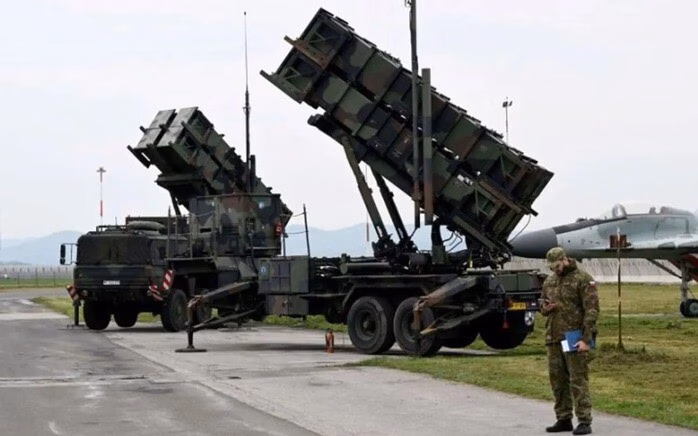 Đức chuyển giao hệ thống Patriot cho Ukraine giữa căng thẳng với Nga Nga cáo buộc Ukraine sử dụng UAV tập kích vùng Leningrad. Ảnh: Sputnik