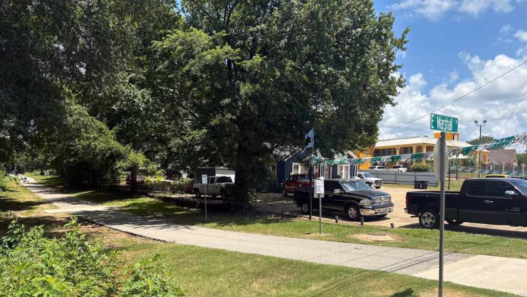 Longview(KLTV)