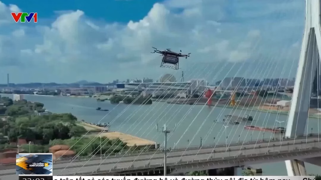 Trung Quốc dẫn đầu cuộc cách mạng giao thông trên cao: Bay điện cất hạ cánh thẳng đứng bùng nổ