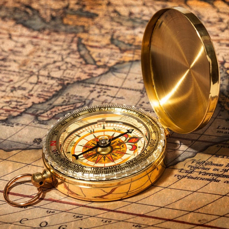 Làm thế nào để chọn la bàn dã ngoại phù hợp cho chuyến đi rừng an toàn?