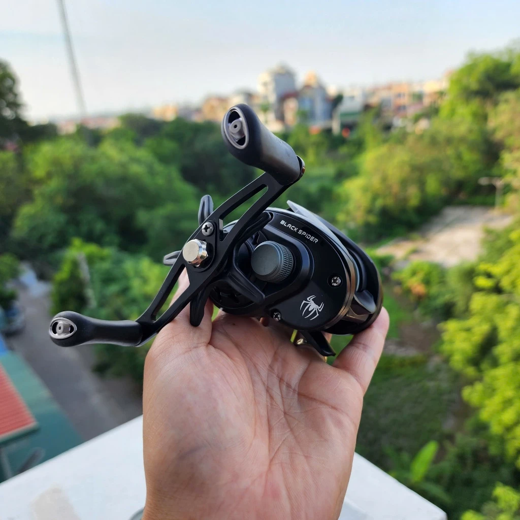 Làm sao để chọn máy câu ngang phù hợp cho người mới bắt đầu câu cá?