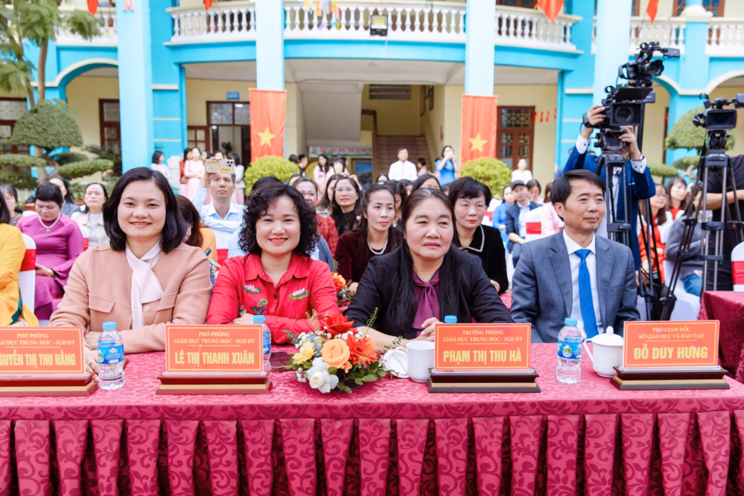 Đại biểu Sở GD&ĐT Hải Ph&ograve;ng tham dự buổi chuy&ecirc;n đề