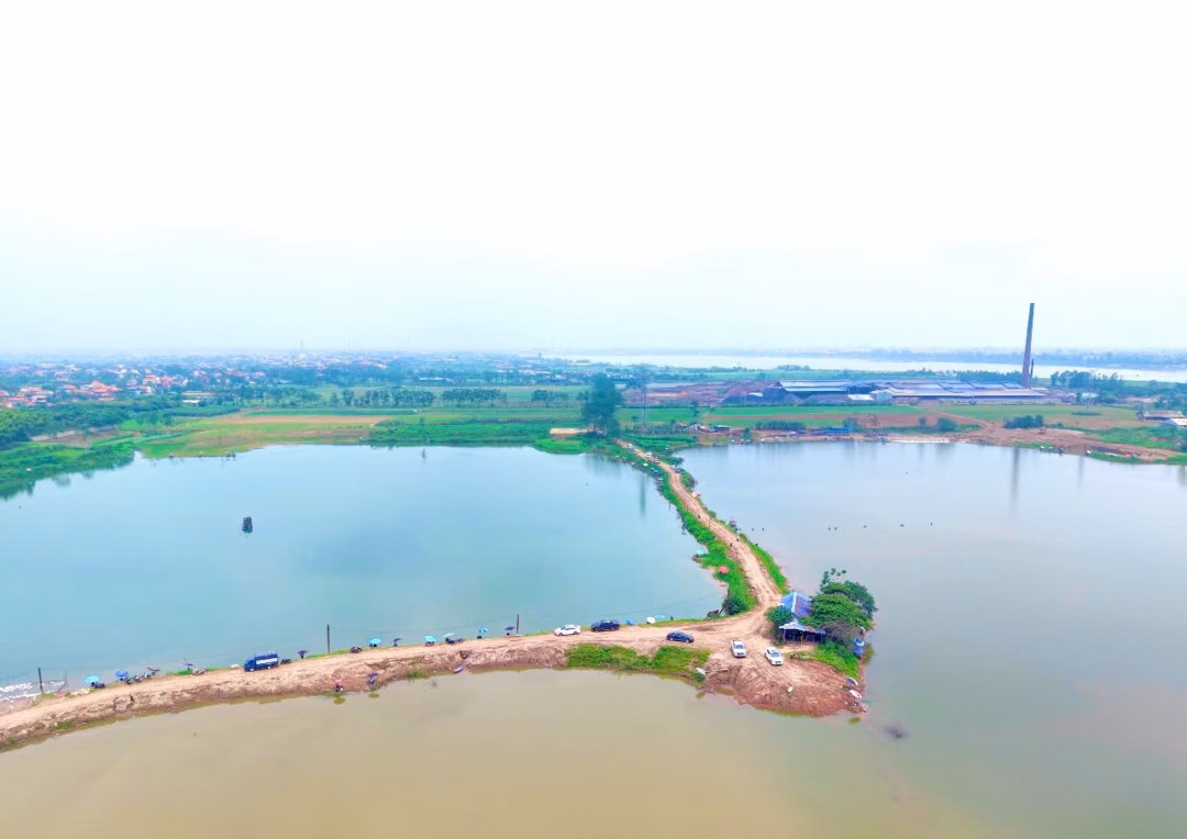 Hồ c&acirc;u L&ograve; Gạch Ninh B&igrave;nh