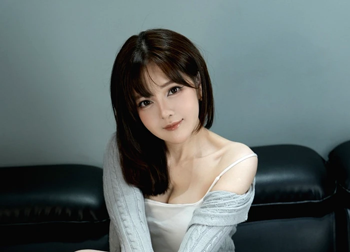 Trang Bít Tết gây bão với loạt ảnh “gái Nhật” – Đánh giá phong cách