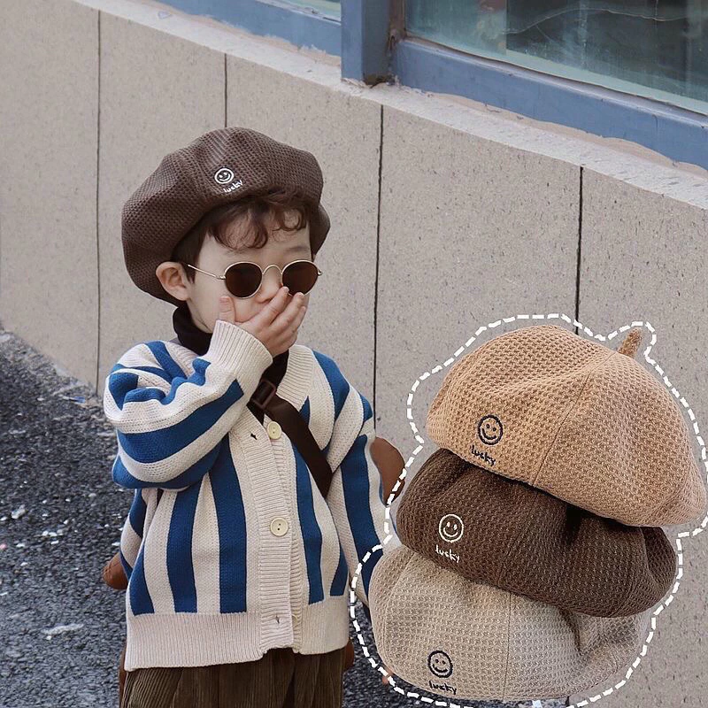 Mũ beret cho bé mùa đông: Làm thế nào để chọn size phù hợp và tránh lãng phí tiền?