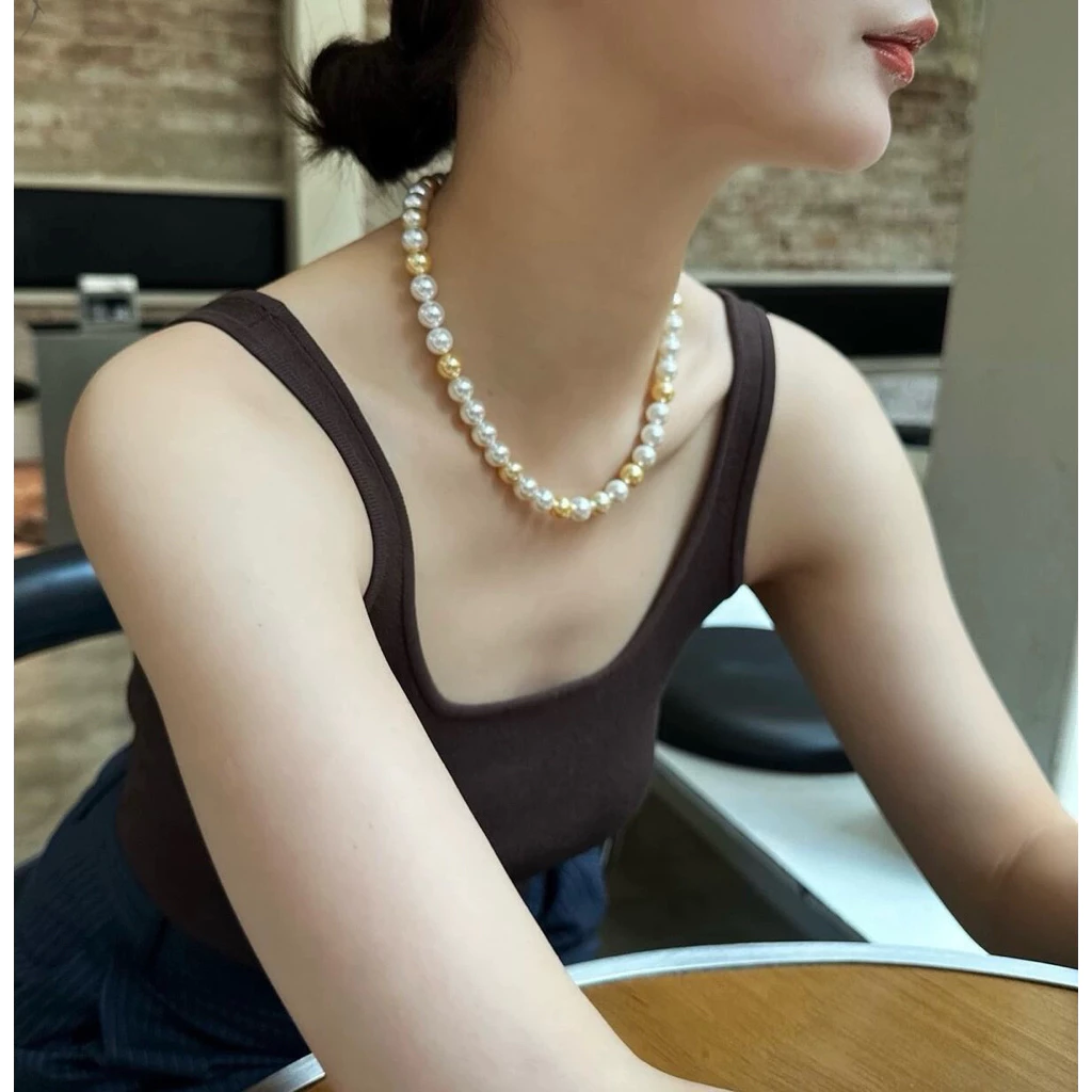 Sự nhầm lẫn về độ bền khi chọn vòng cổ ngọc trai thủy tinh tone vàng‑trắng trong thời gian dài