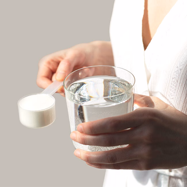 Bổ sung collagen giúp trẻ hóa da sau tuổi 40 như thế nào?