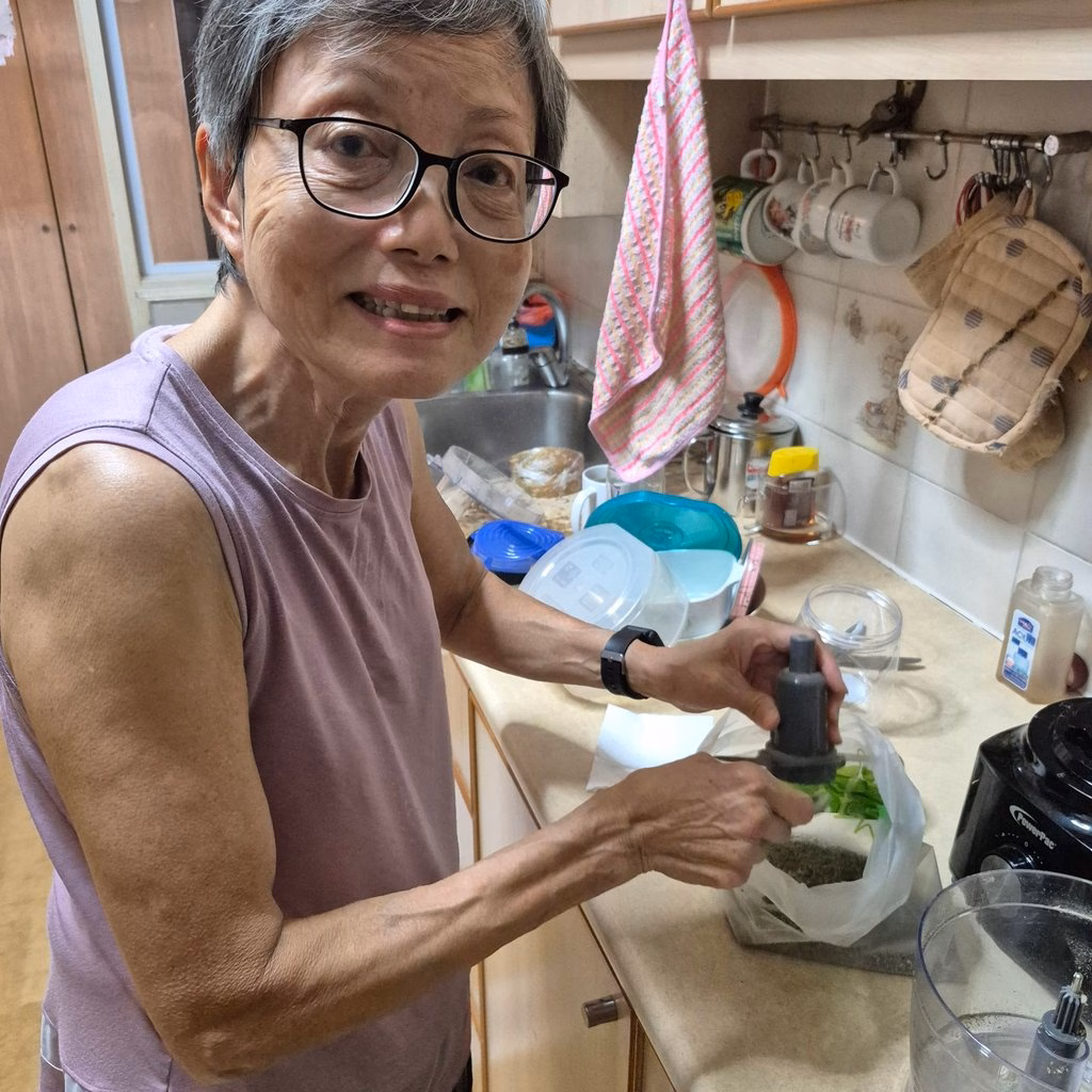 Chế độ ăn uống của Charlotte Lim không bao gồm đường bổ sung, phụ gia và thực phẩm chế biến. Ảnh: Yan Lin